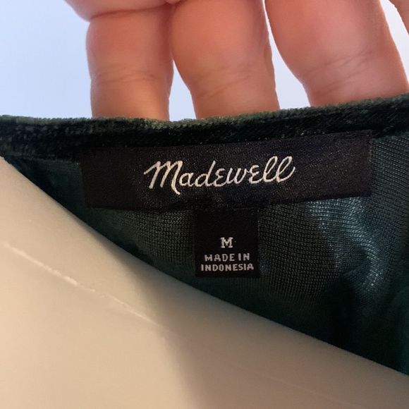 [Madewell] Green Velvet Blouse - Size Medium - Picture 5 of 6
